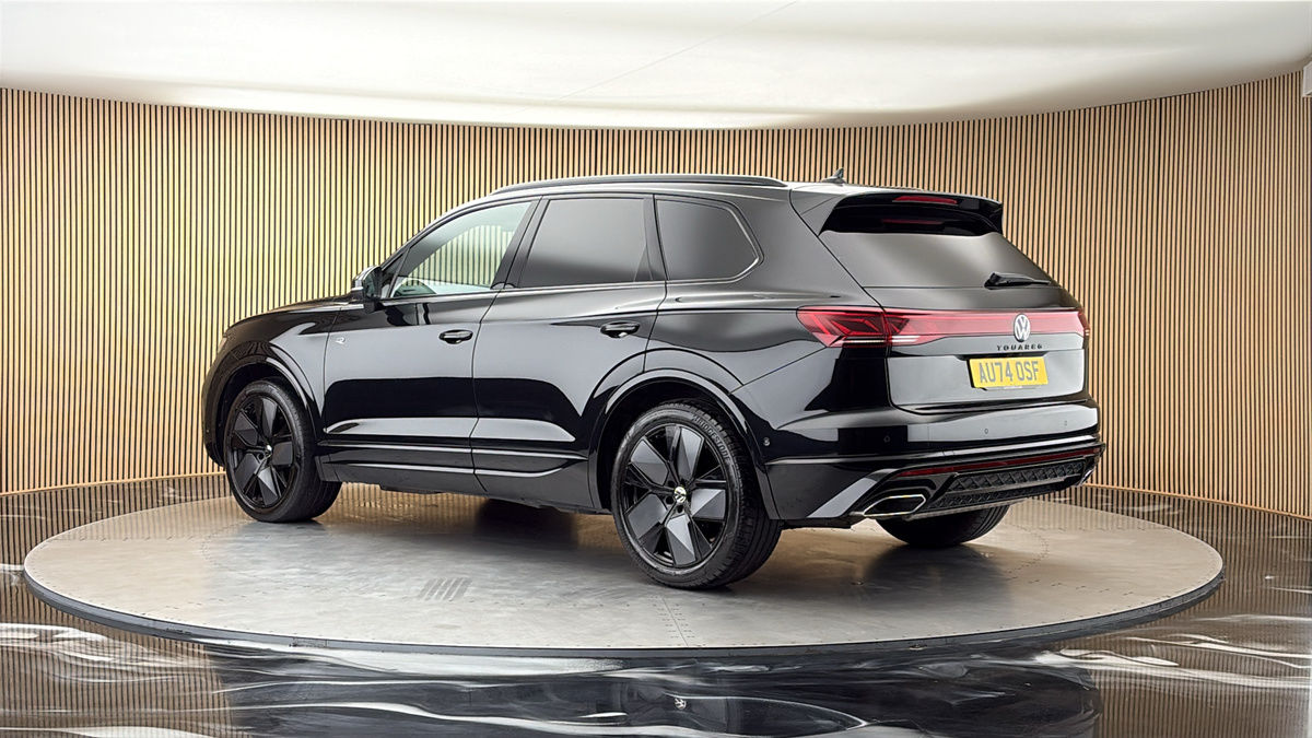 More views of Volkswagen Touareg