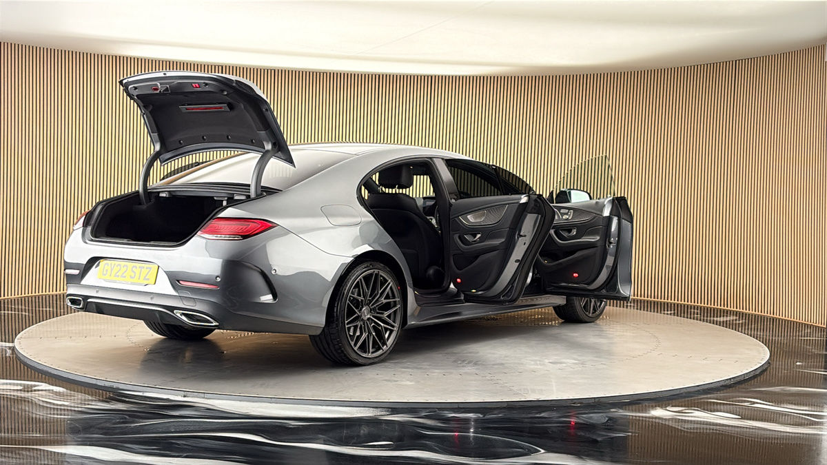 More views of Mercedes-Benz CLS