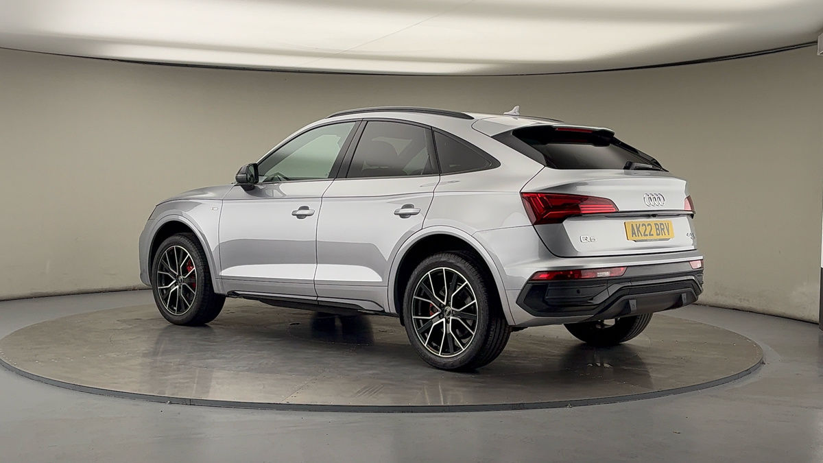 More views of Audi Q5