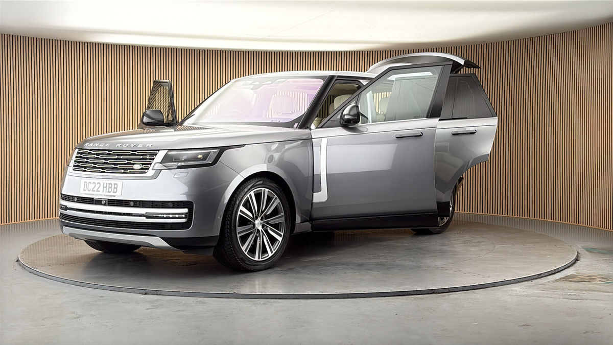 More views of Land Rover Range Rover