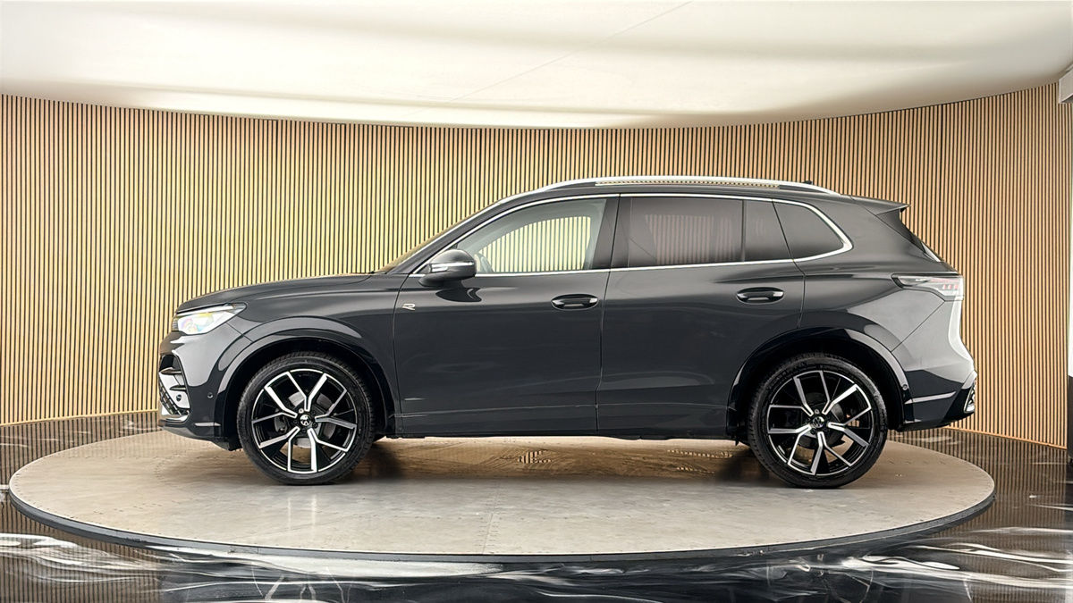 Volkswagen Tiguan Image 15