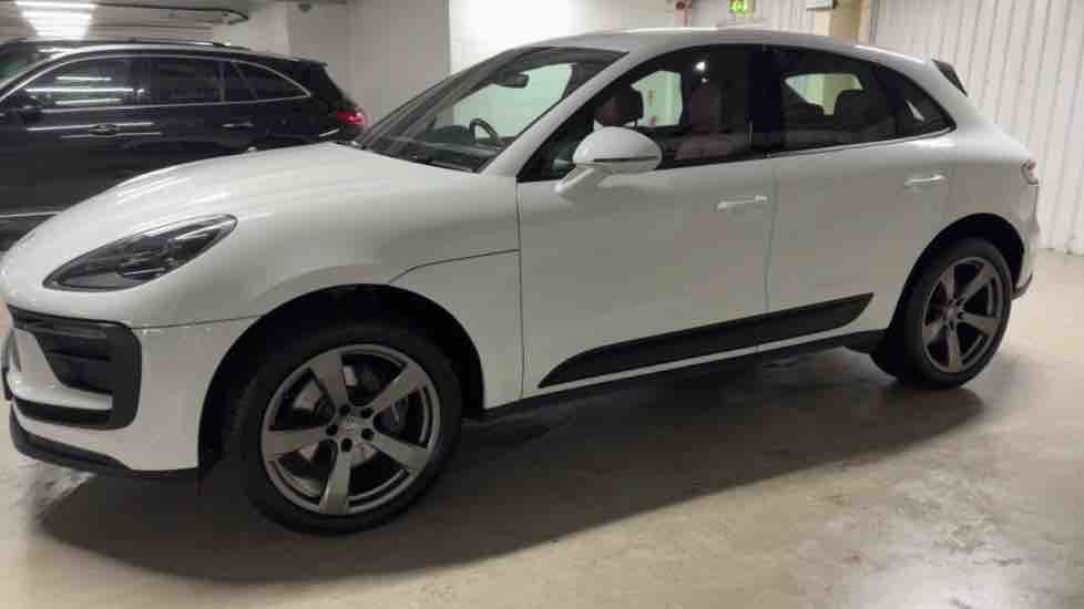 More views of Porsche Macan