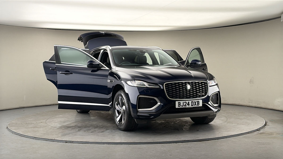 More views of Jaguar F-PACE