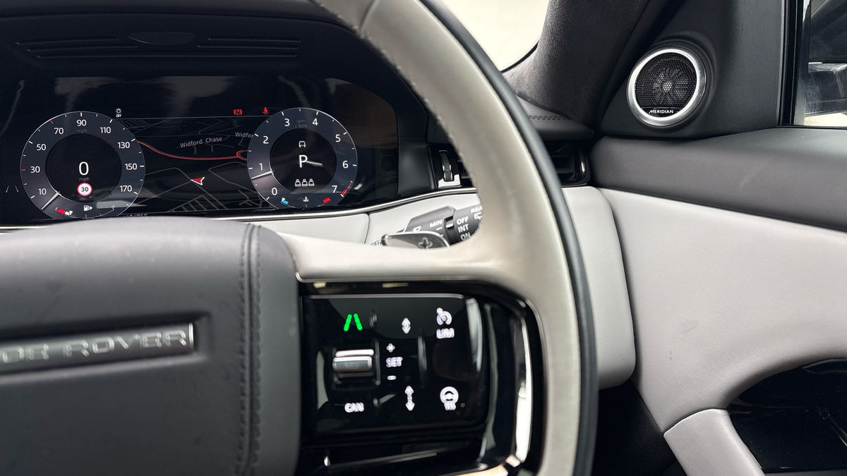 Land Rover Range Rover Evoque Image 14