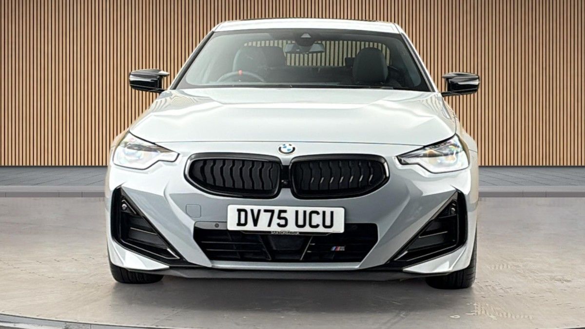 BMW 2 Series Image 3