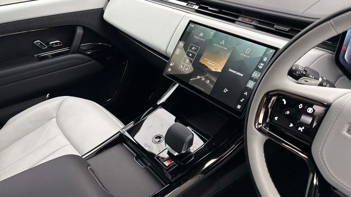 Land Rover Range Rover Sport Image 18