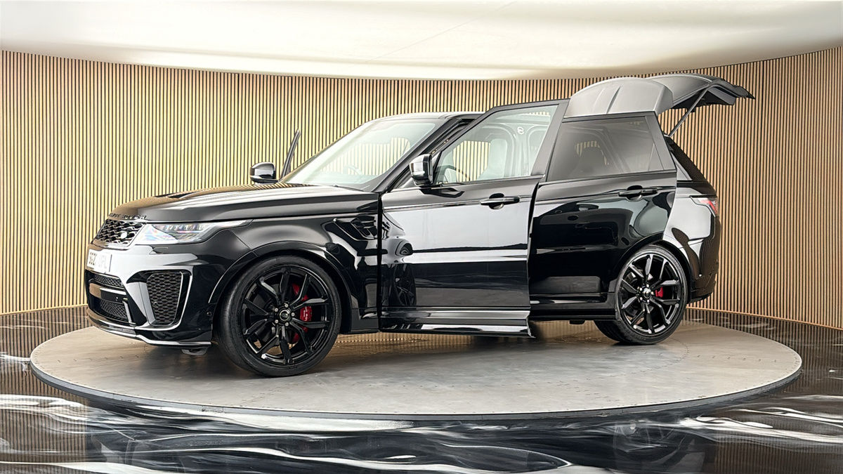 More views of Land Rover Range Rover Sport