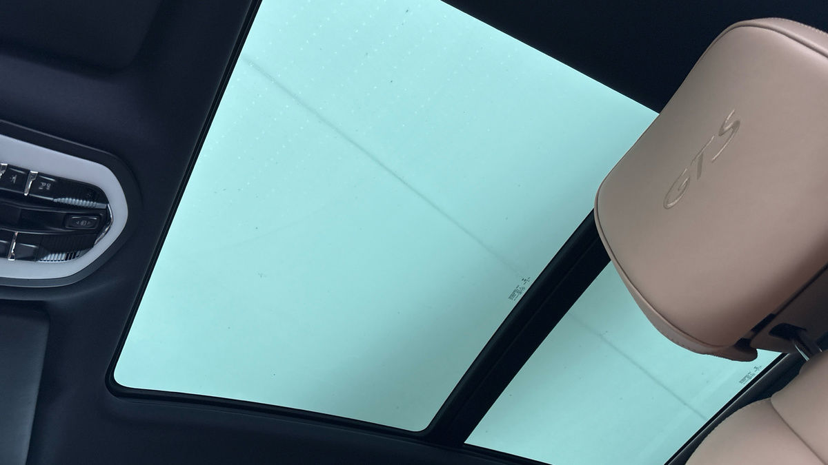 Porsche Macan Image 6