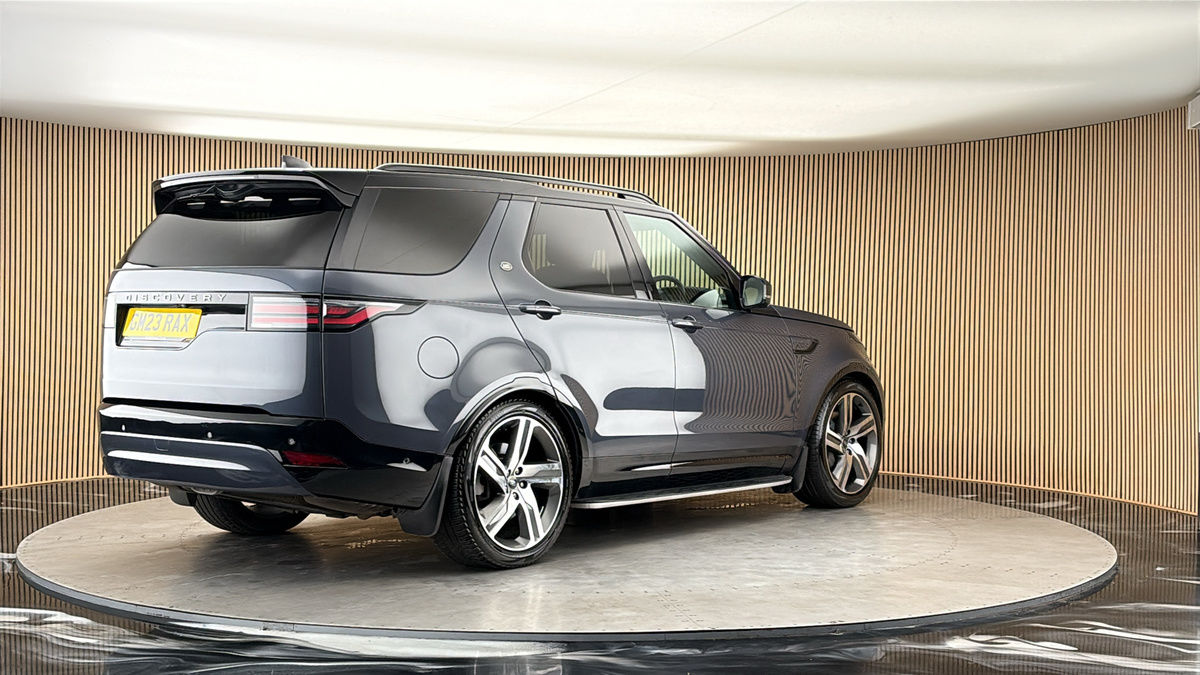 Land Rover Discovery Image 21