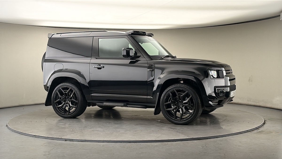 More views of Land Rover Defender 90