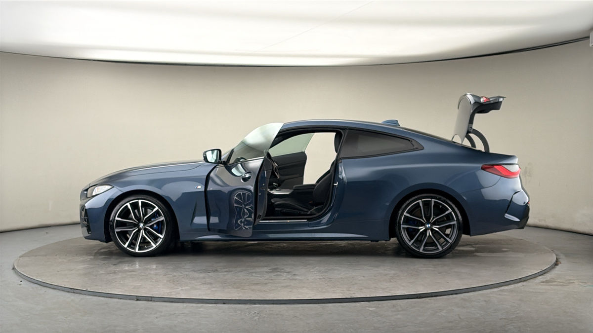 More views of BMW 4 Series