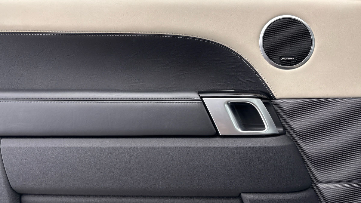 Land Rover Range Rover Sport Image 19