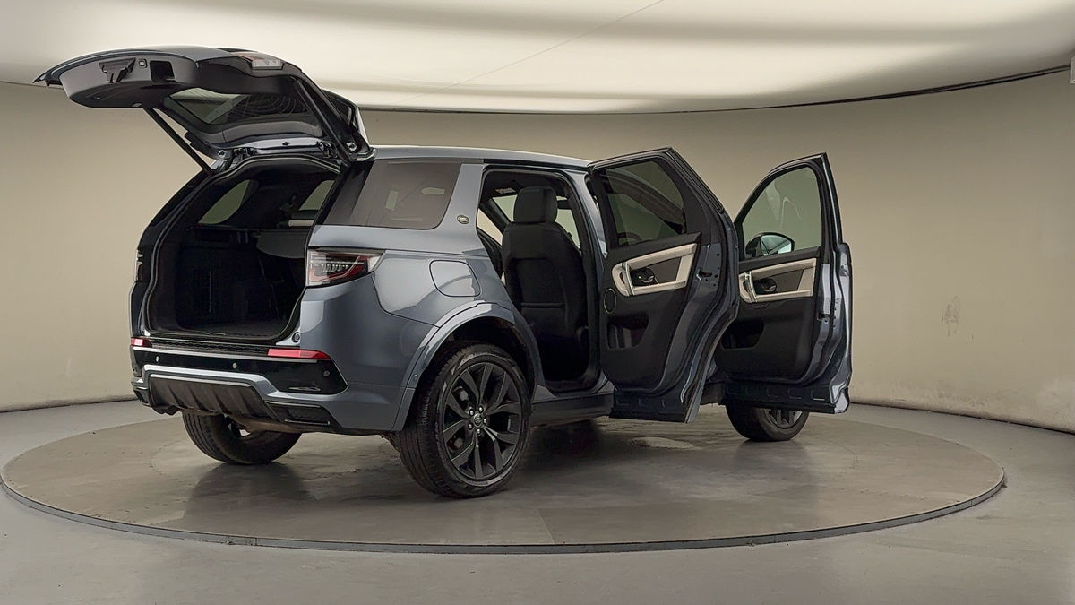 More views of Land Rover Discovery Sport