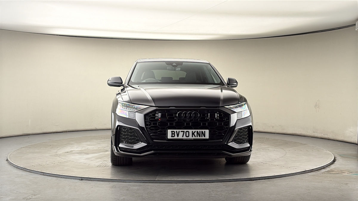 More views of Audi RSQ8