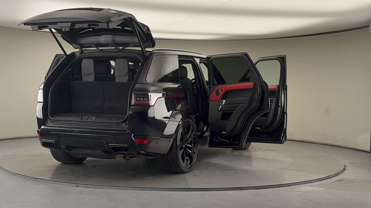 More views of Land Rover Range Rover Sport