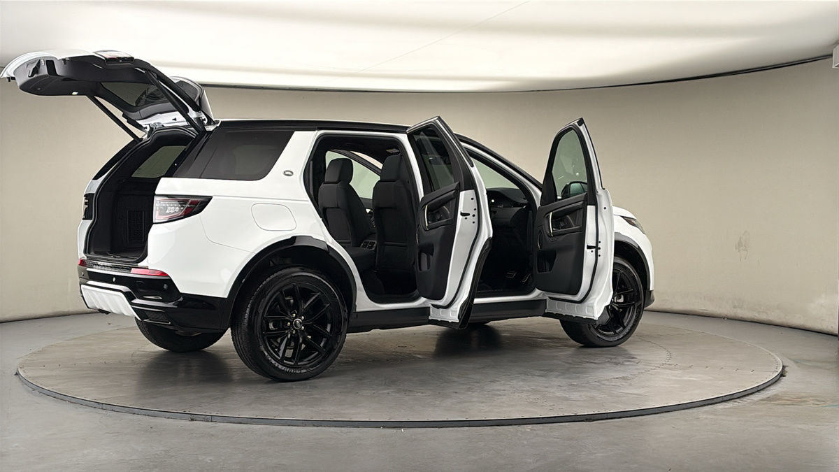 More views of Land Rover Discovery Sport