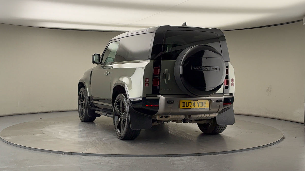 More views of Land Rover Defender 90