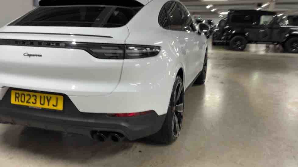 More views of Porsche Cayenne