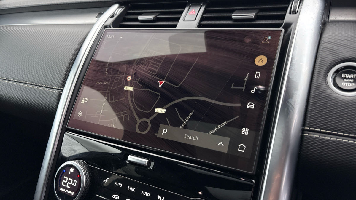 Land Rover Discovery Image 17