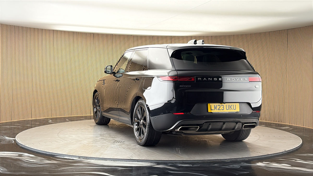 More views of Land Rover Range Rover Sport