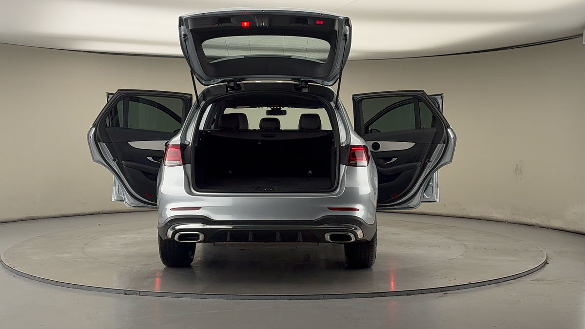 More views of Mercedes-Benz GLC