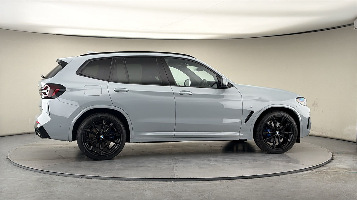 More views of BMW X3