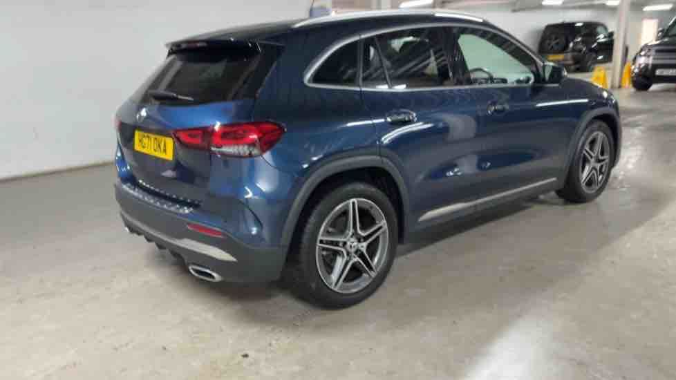 More views of Mercedes-Benz GLA