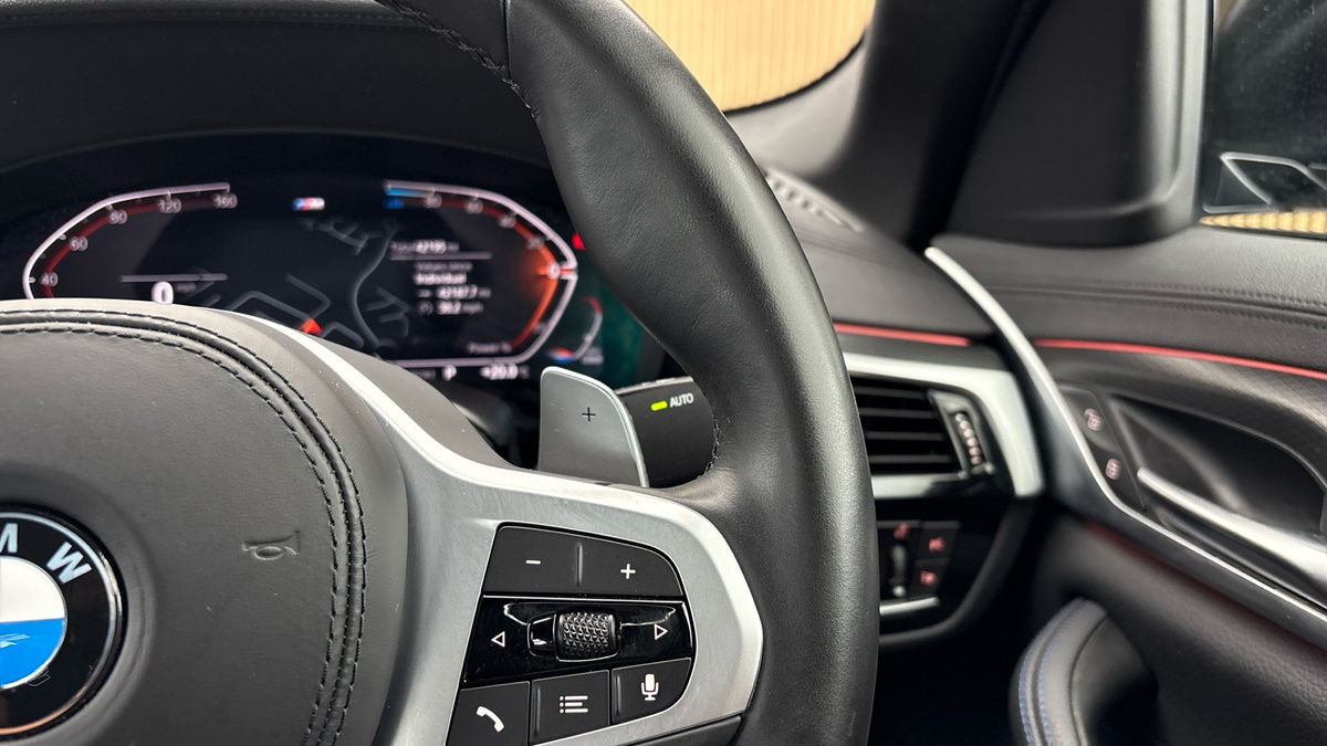 BMW 5 Series Image 14