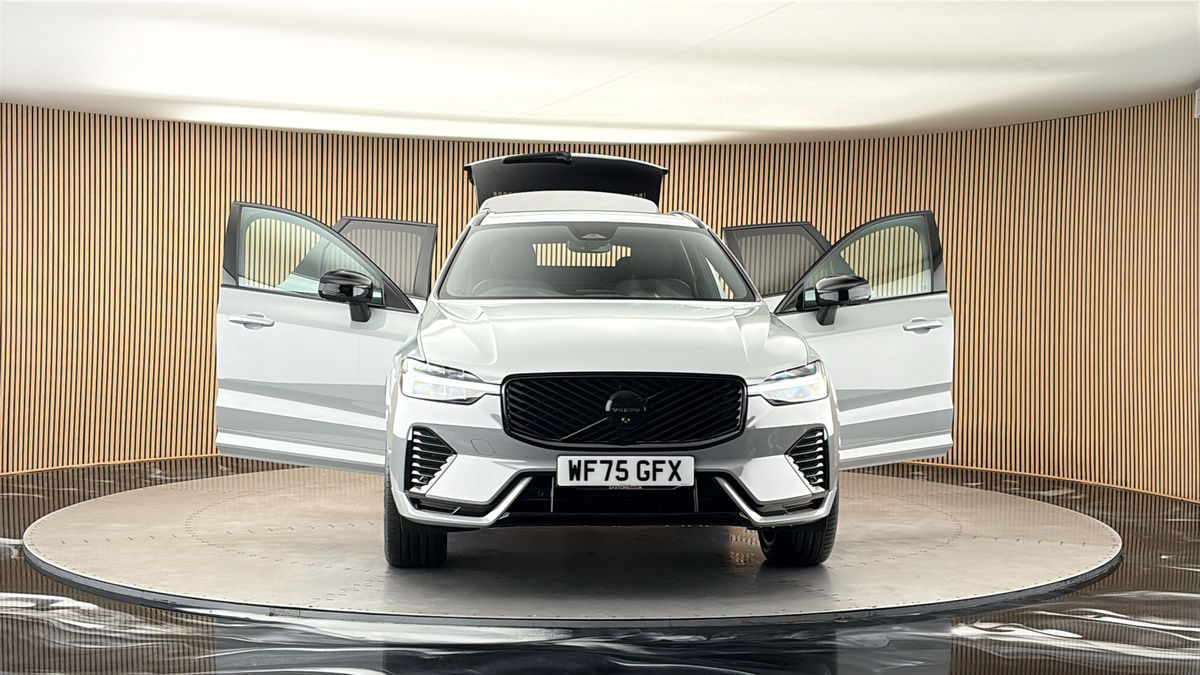 More views of Volvo XC60