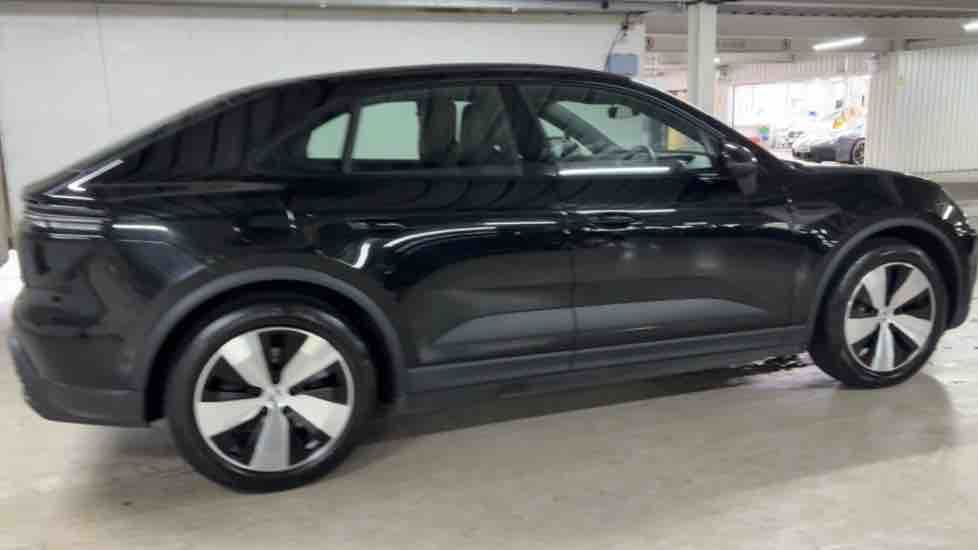 More views of Porsche Macan