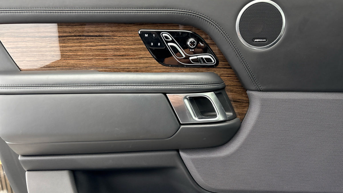 Land Rover Range Rover Image 19
