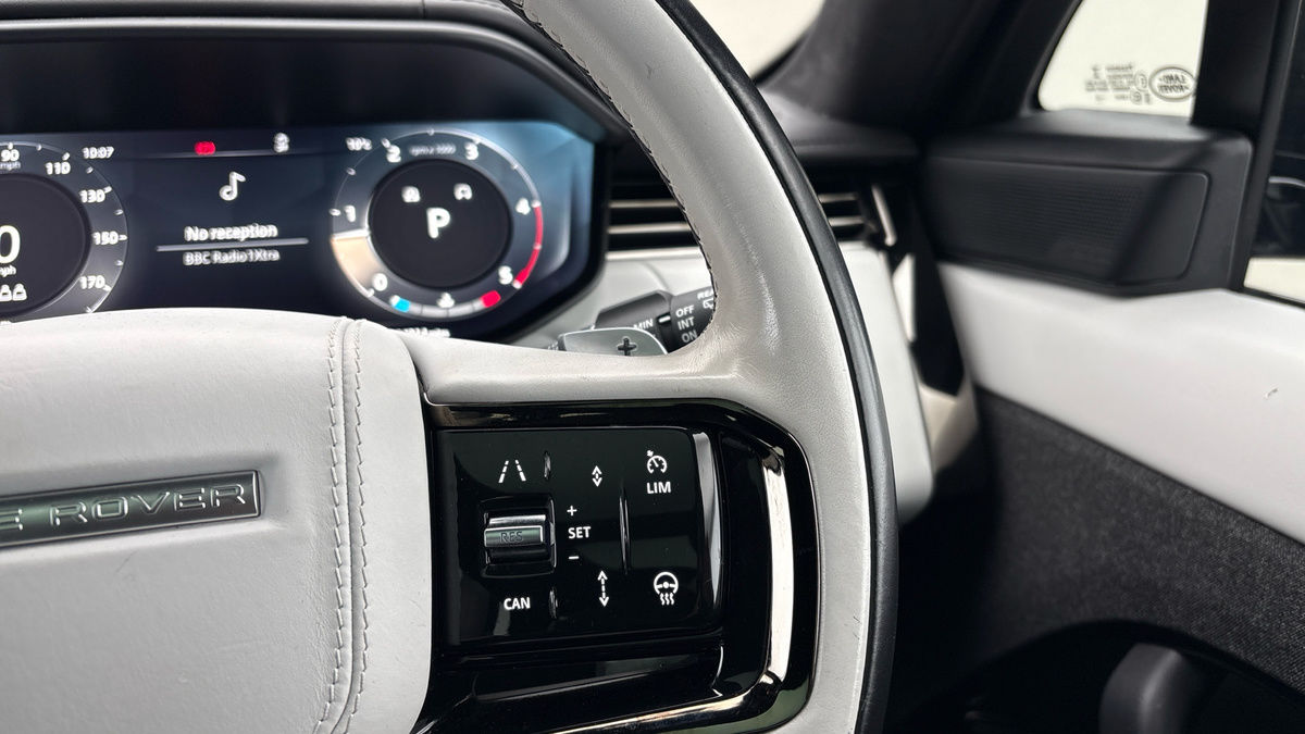 Land Rover Range Rover Sport Image 14