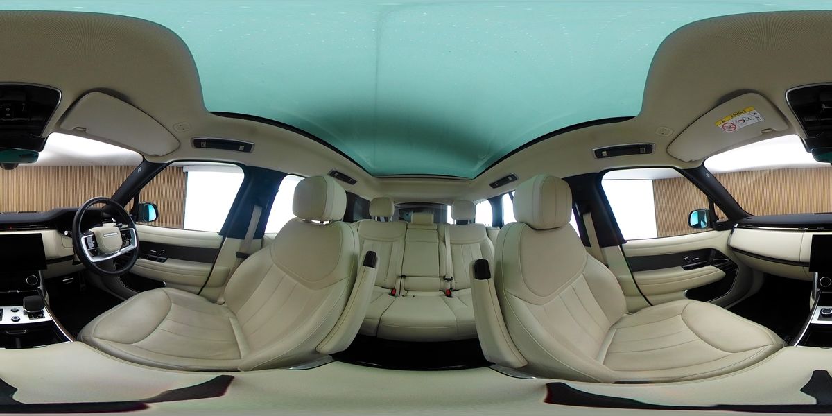 More views of Land Rover Range Rover