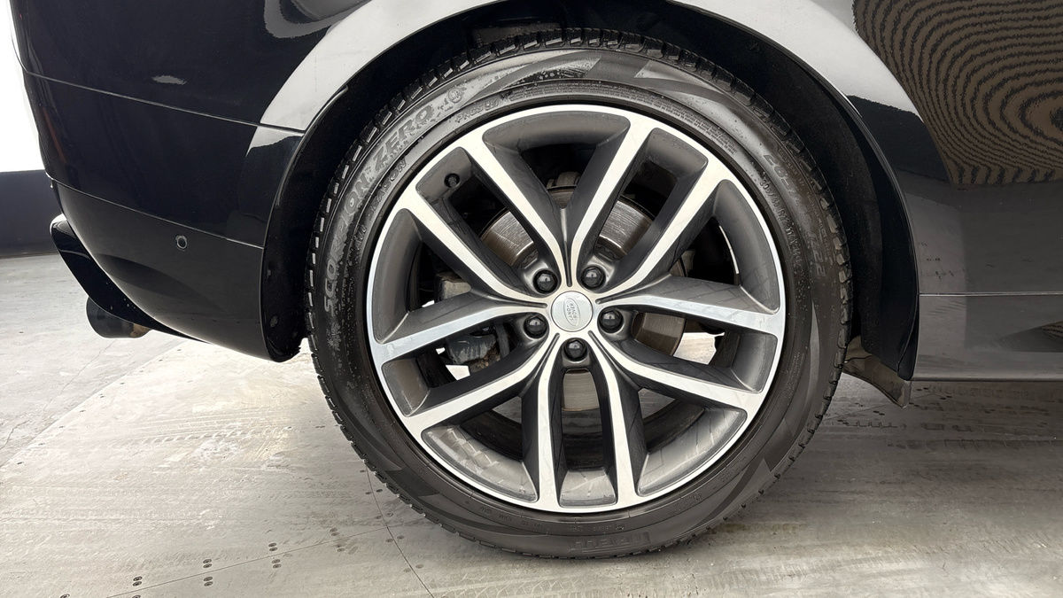 Land Rover Range Rover Sport Image 10