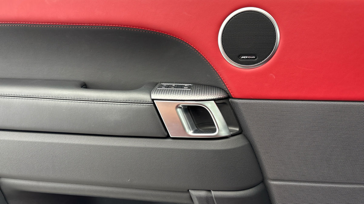Land Rover Range Rover Sport Image 19