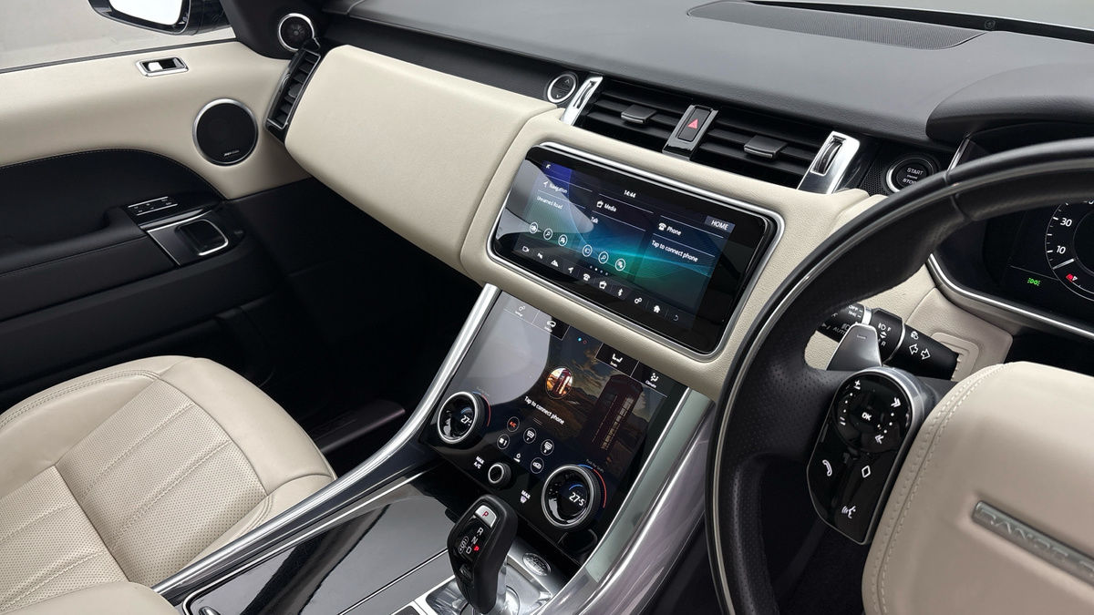 Land Rover Range Rover Sport Image 18