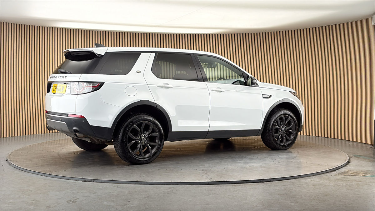 More views of Land Rover Discovery Sport
