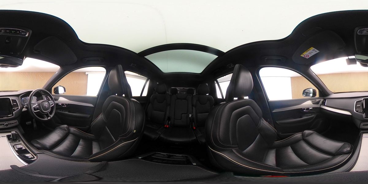 More views of Volvo XC90