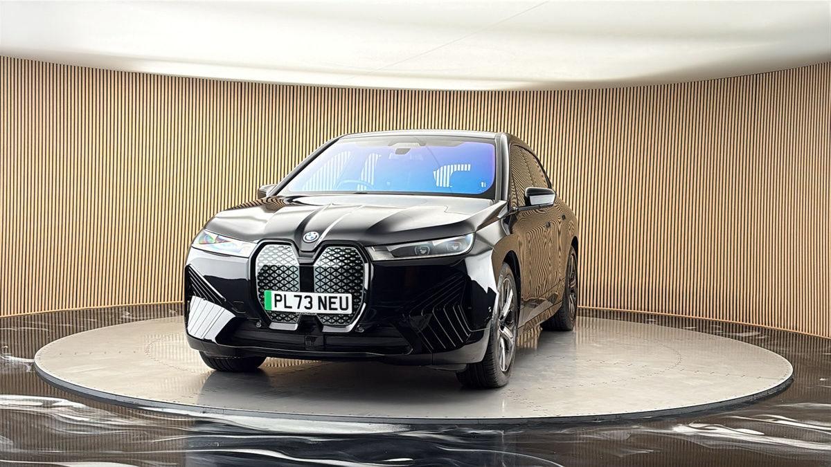 More views of BMW iX