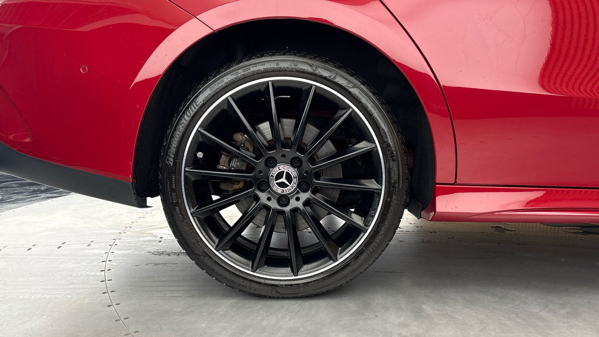 Mercedes-Benz CLA Image 10
