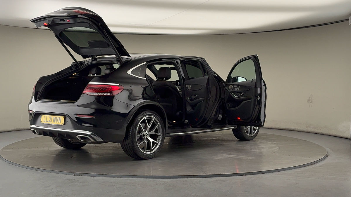 More views of Mercedes-Benz GLC