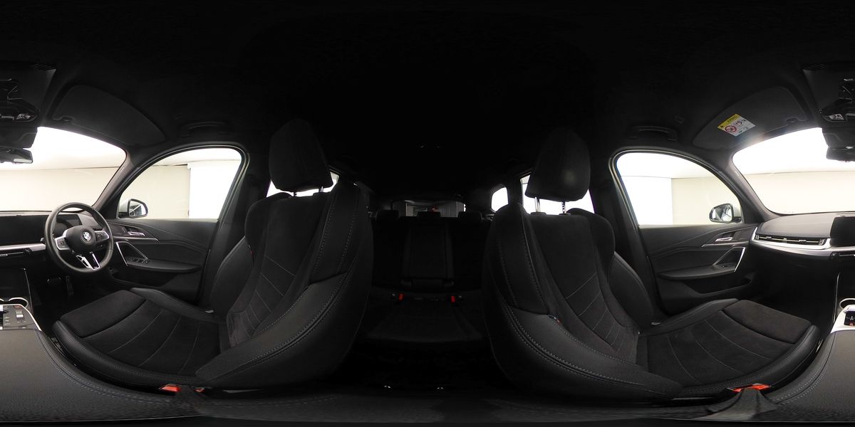 More views of BMW X1