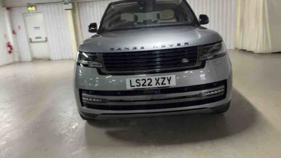 More views of Land Rover Range Rover