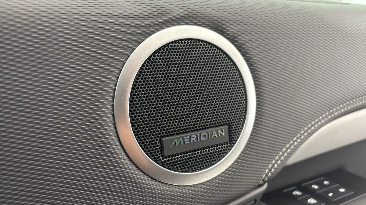 Land Rover Discovery Image 25