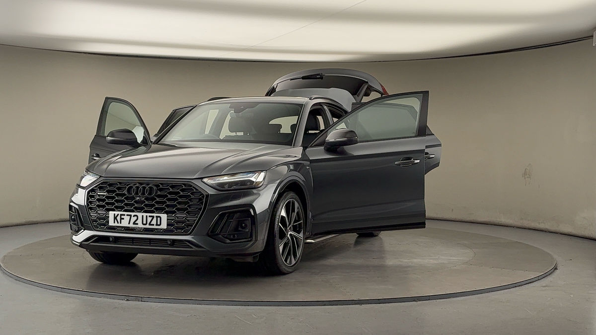 More views of Audi Q5