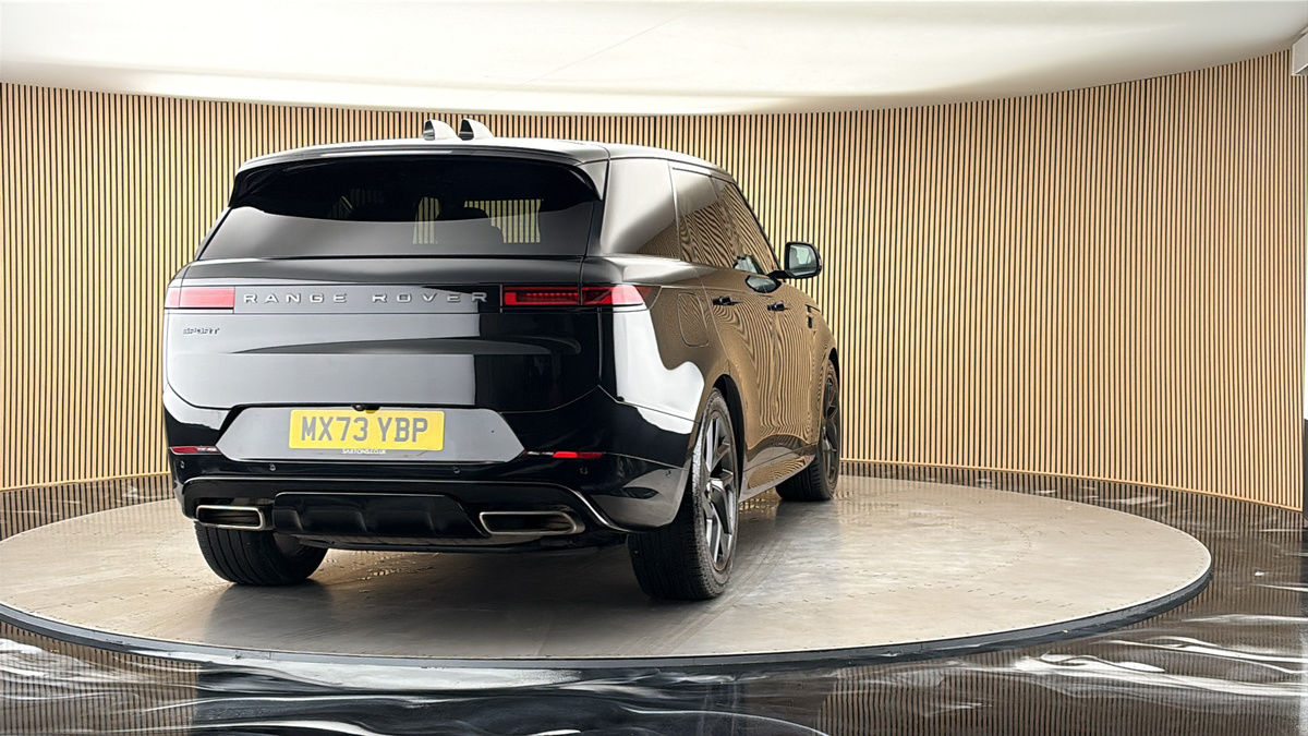 More views of Land Rover Range Rover Sport
