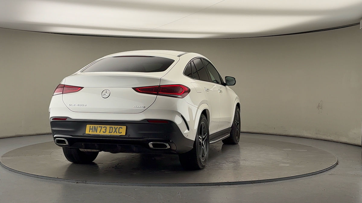 More views of Mercedes-Benz GLE