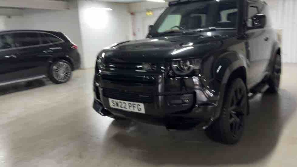 More views of Land Rover Defender 90