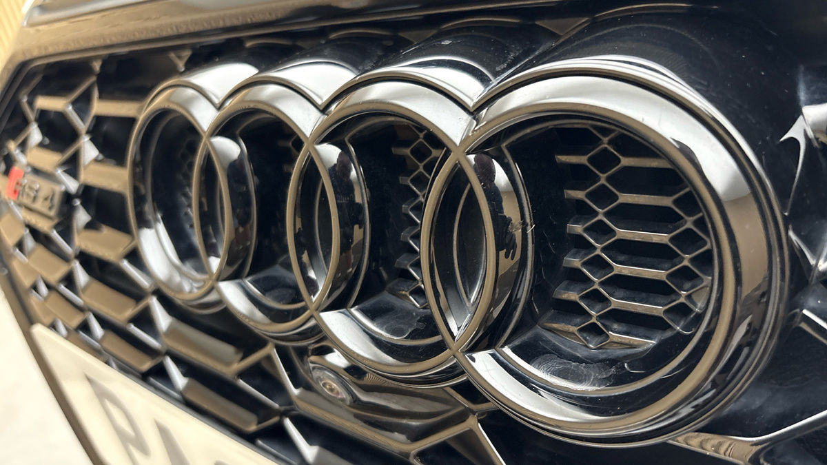 Audi RS4 Avant Image 24