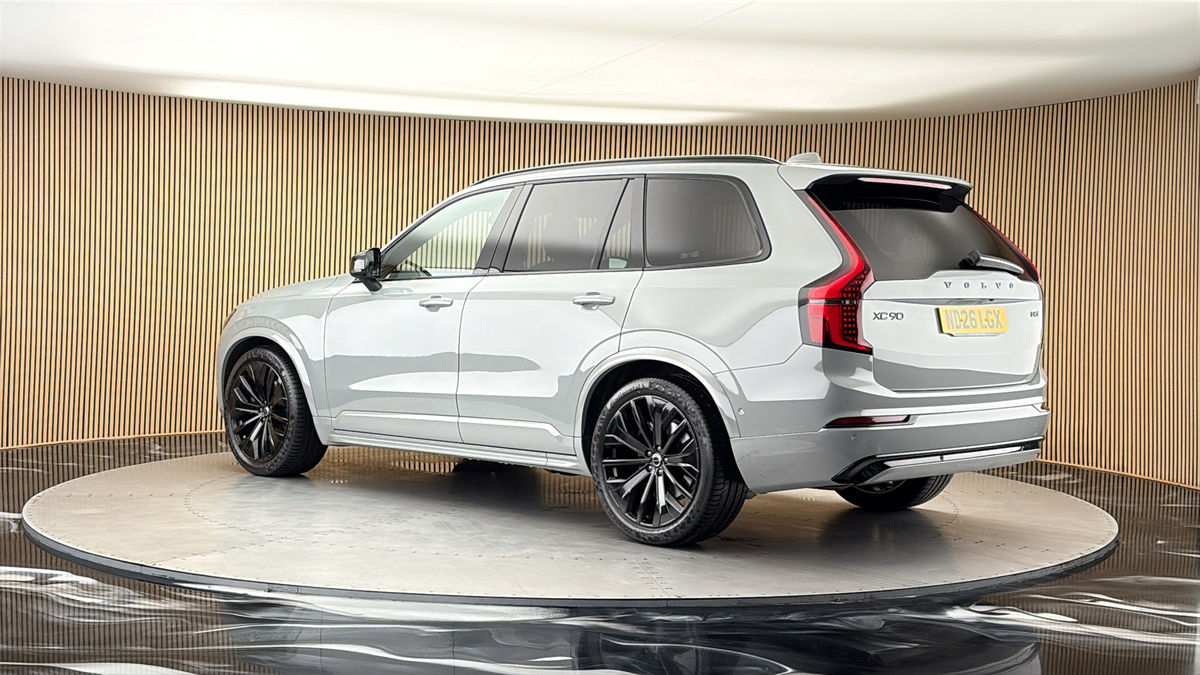 More views of Volvo XC90